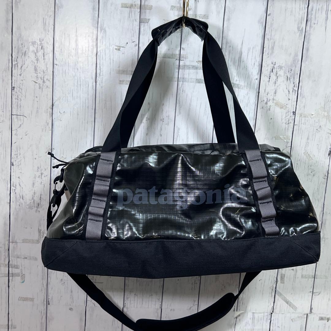 【人気】Patagonia ボストンバッグ 45L 黒 部活 旅行 定番
