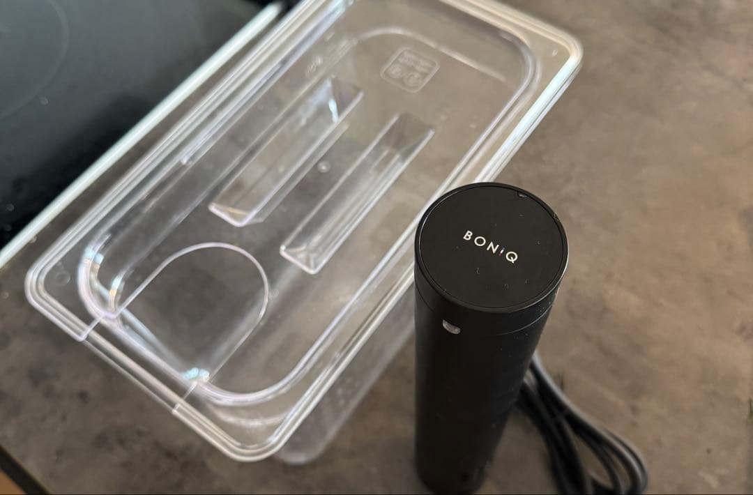 BONIQ 低温調理器 ブラック　※コンテナ付き