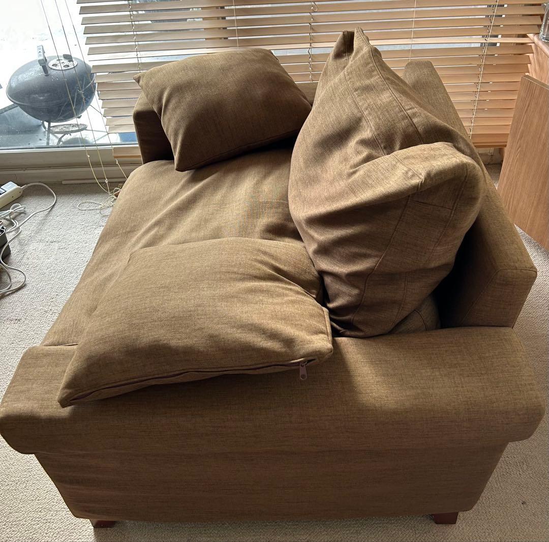 ウニコ　unicoファブリック 1.5人掛けソファ 中古　2/11まで掲載