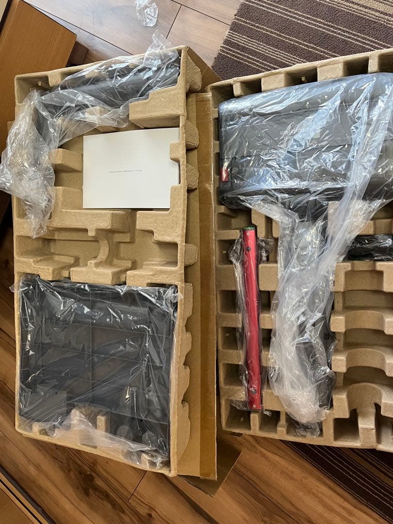 美品　DIISEA コードレス Floor cleaner掃き＆拭き掃除機