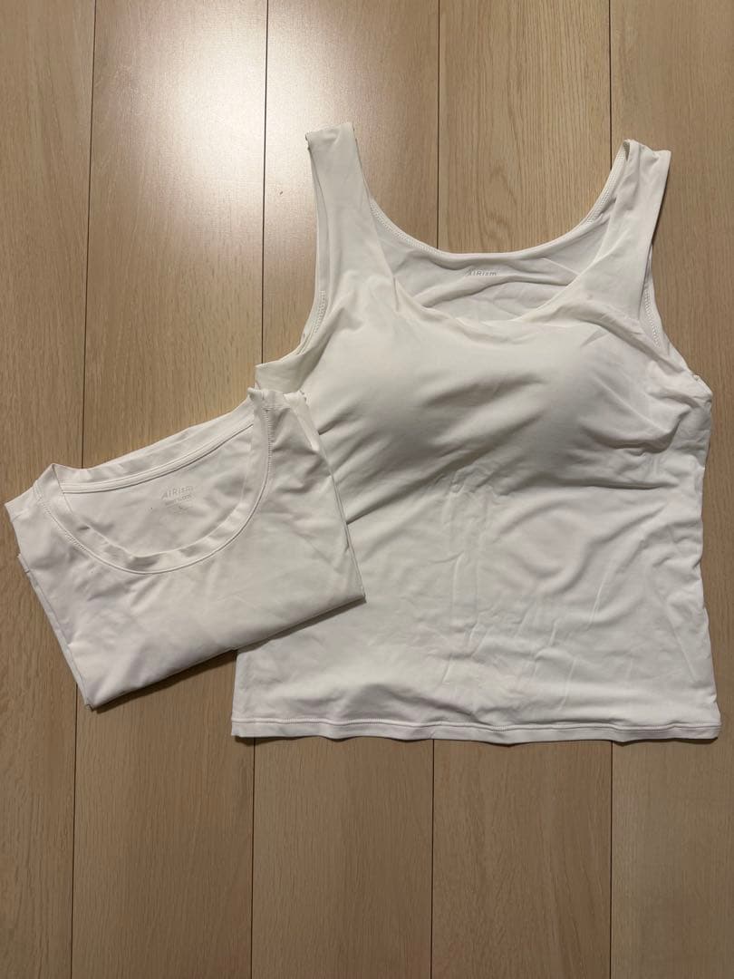 UNIQLO エアリズムインナー　ブラタンクトップ