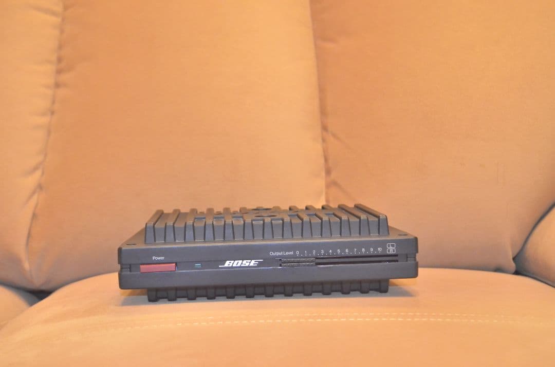 名機　Bose 1705II　アンプ