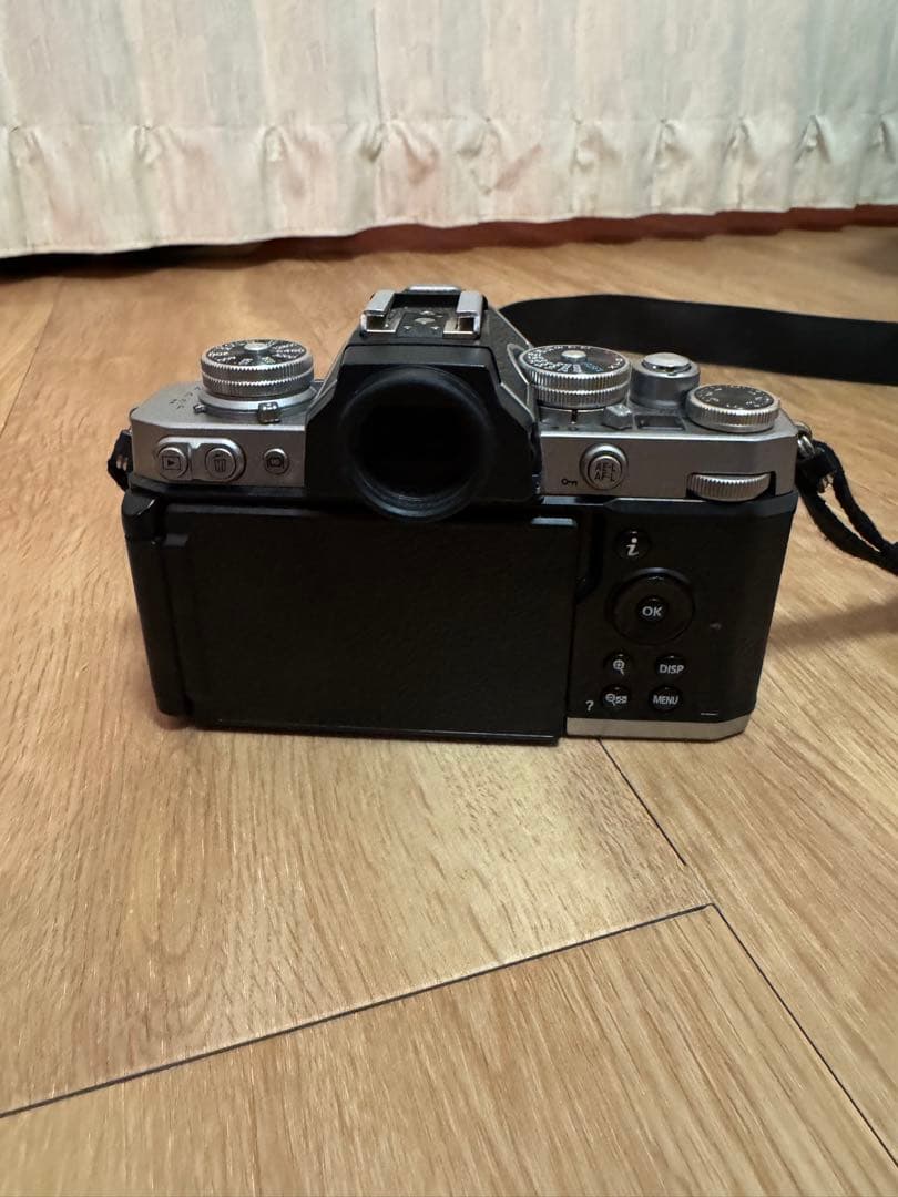 Nikon Zfcミラーレス一眼