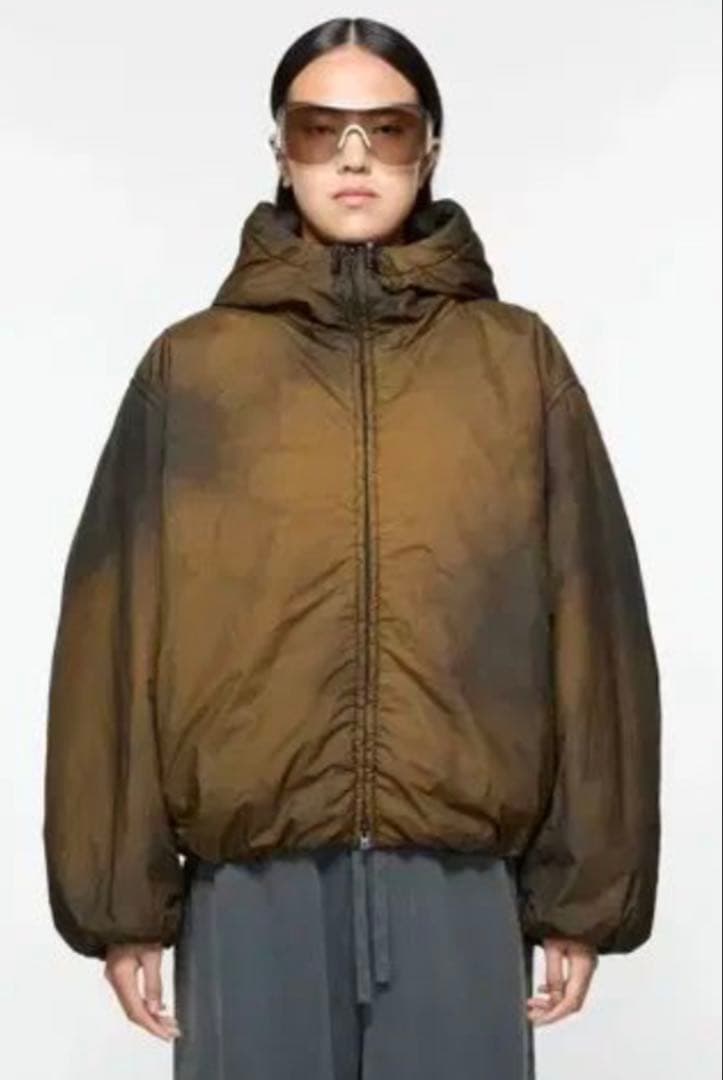 Acne Studios フード付きパファージャケット　M