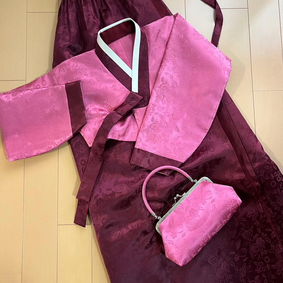 り*ん様 室内着用のみ ほぼ新品 チマ チョゴリ シルク 絹 ピンク系 バッグ付