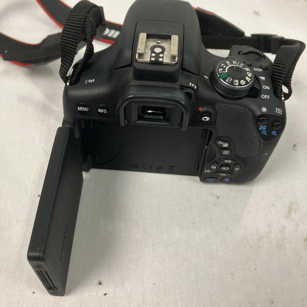 ▽ Canon EOS kiss X8i ダブルズームキット