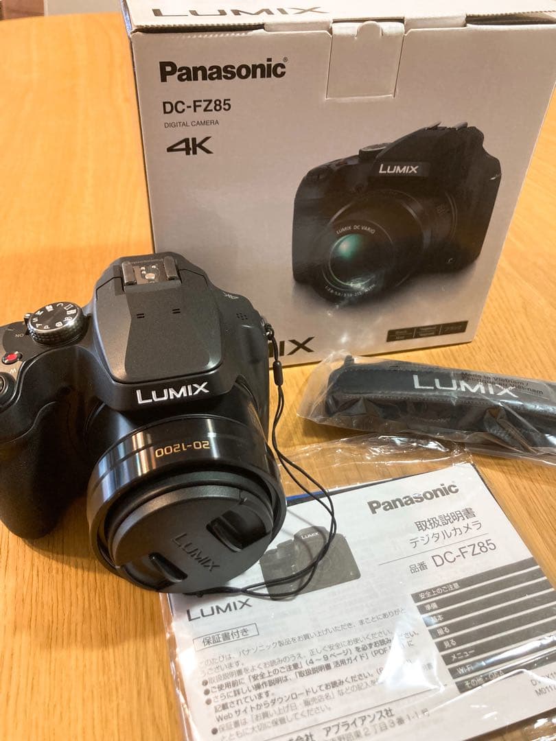 Panasonic LUMIX DC-FZ85 (ブラック)