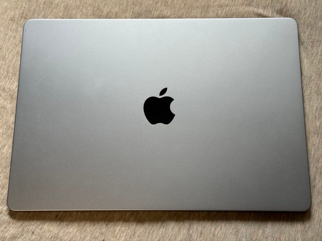 【美品】MacBook Air（M3 2024） 15㌅ バッテリー良好