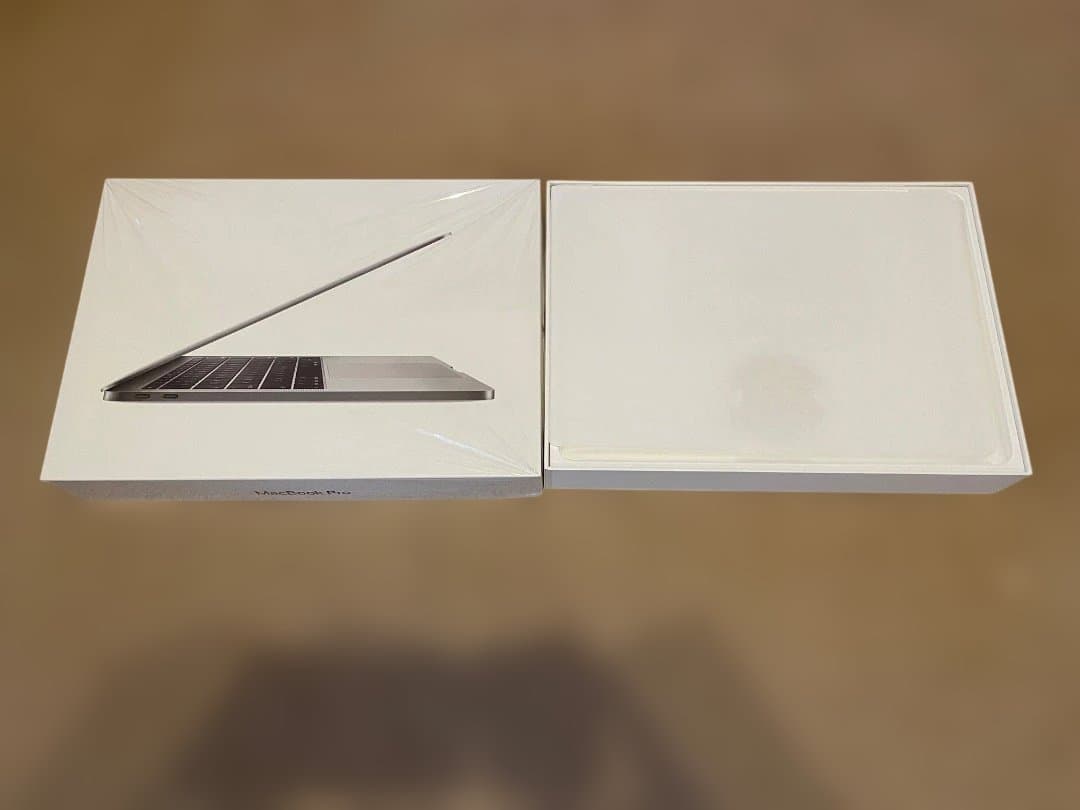 MacBook Pro 2017 本体 【美麗ジャンク品】