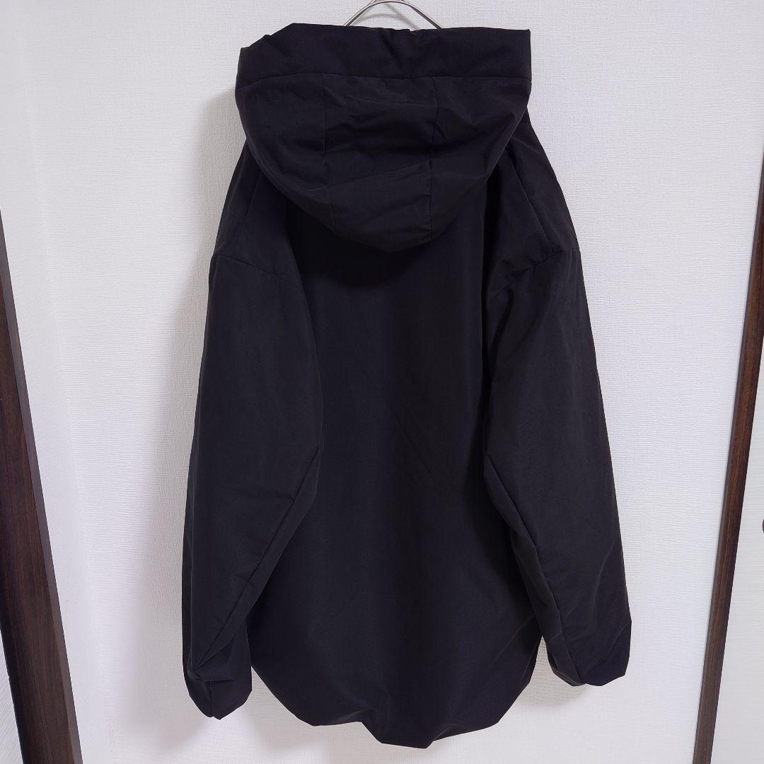 【新品】無印良品 フードジャケットジャンパー XL ブラック メンズ　洗える中綿