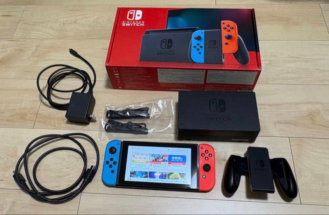 【美品おまけ付き】Nintendo Switch 本体 128GBSDカード付き