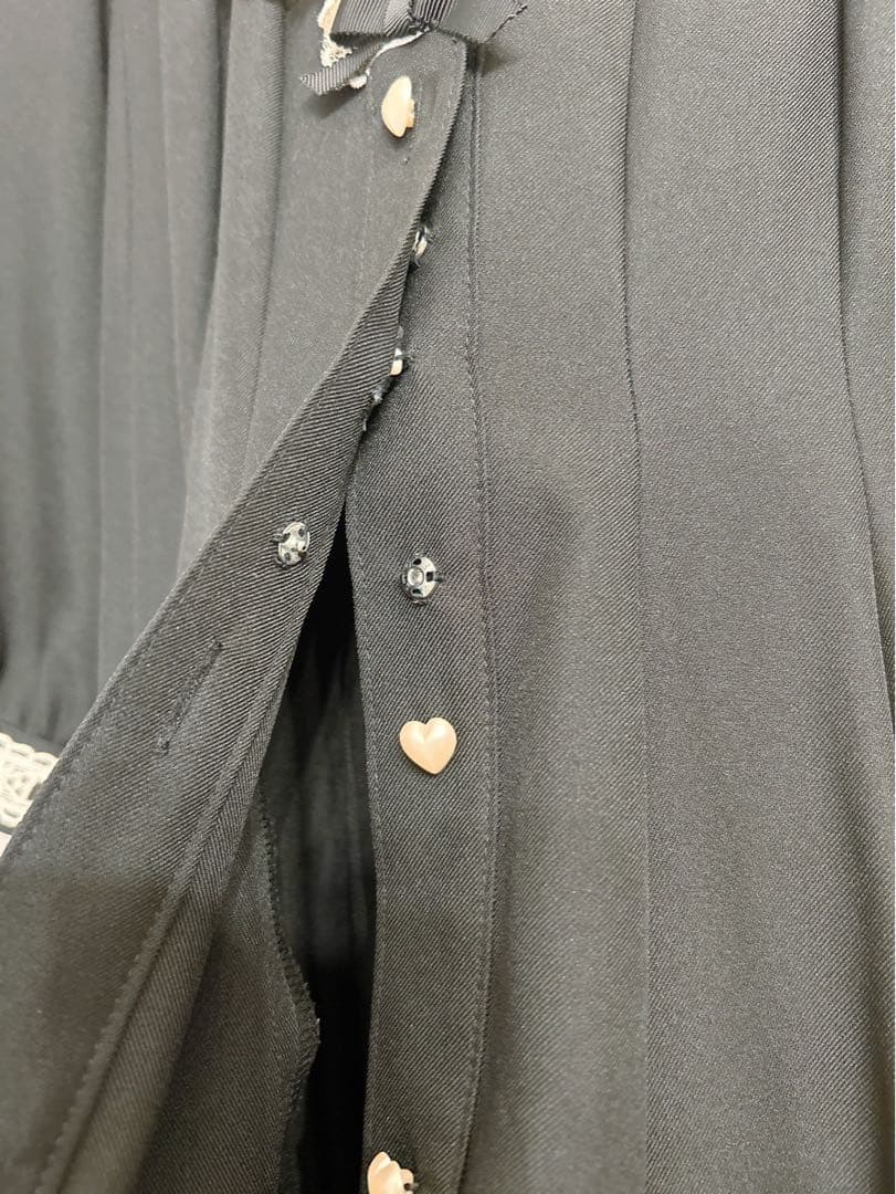 Innocent World イノワ　すずらんレースワンピース　黒×生成り（M）