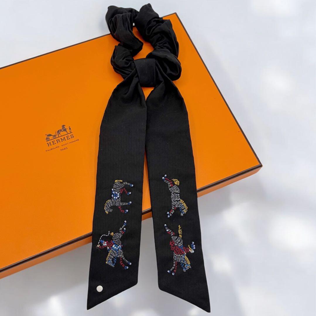 ⭐️美品⭐️ エルメス シュシュ ベッラ ナイトパラード 馬 刺繍