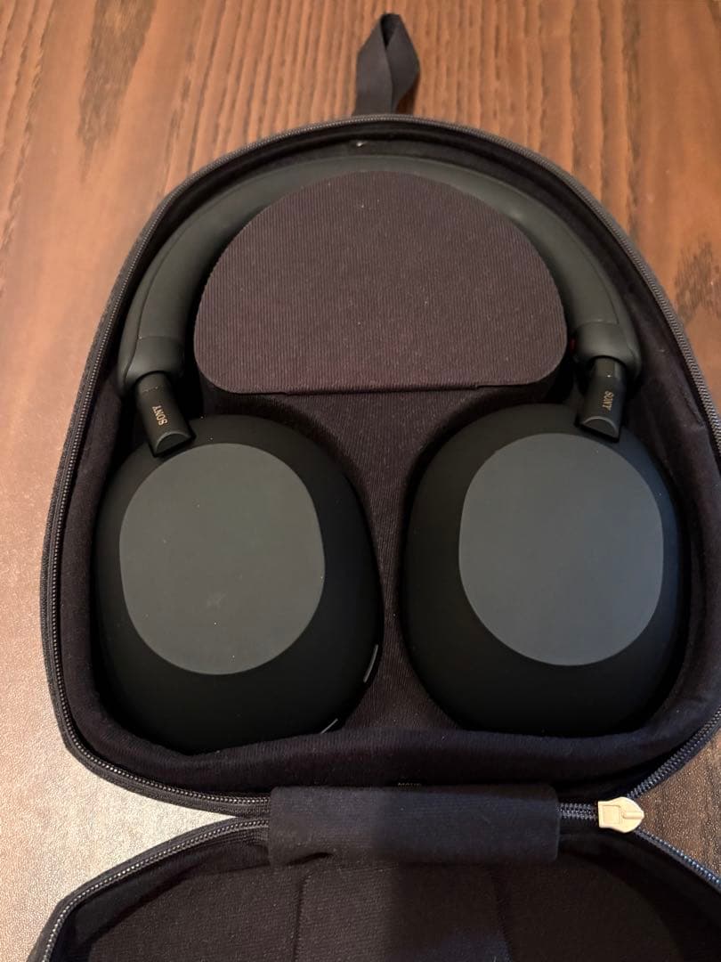 【極美品】ソニー WH-1000XM5 ブラック