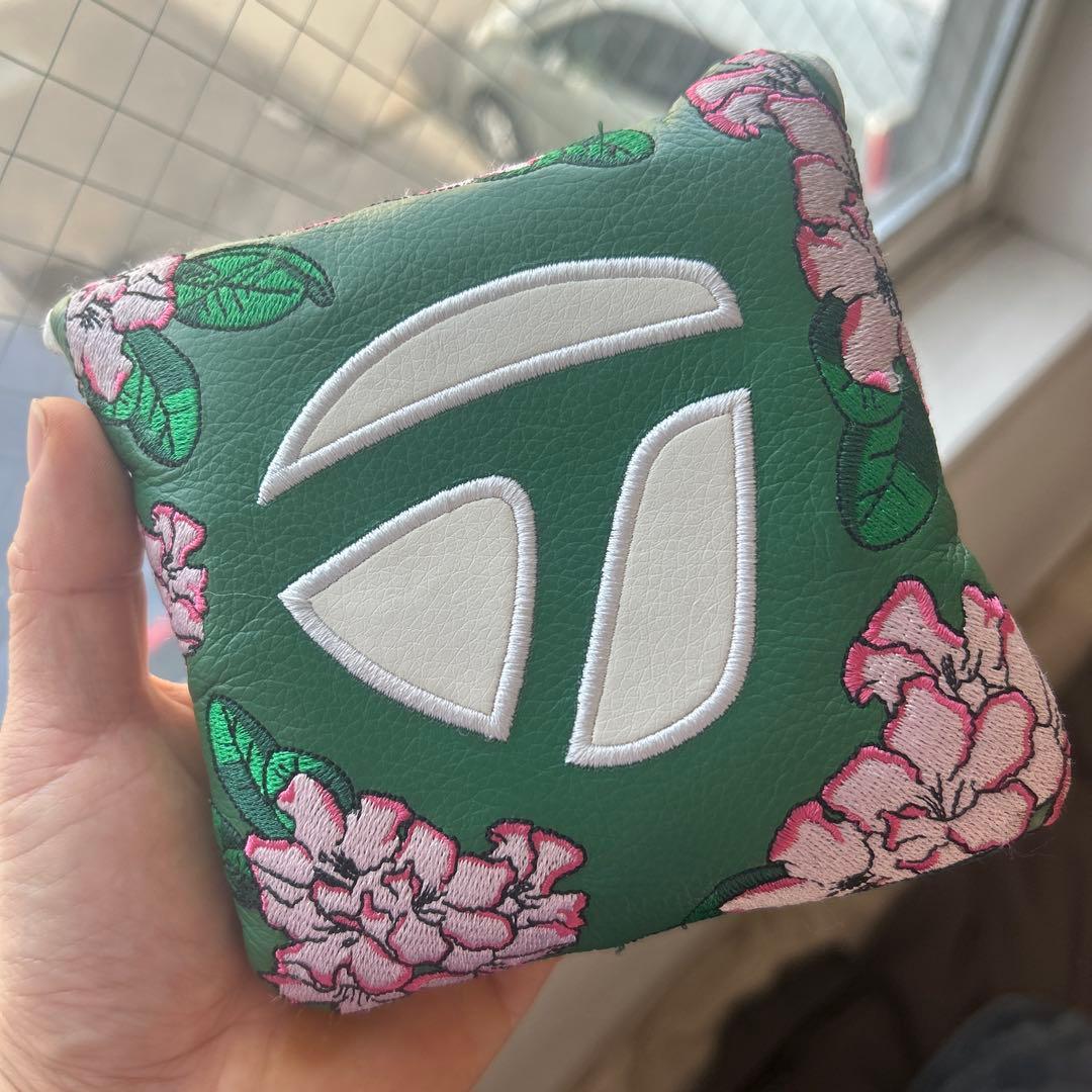 Spider GTX black パター 33インチ