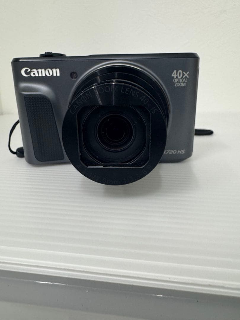 【極美品】 キヤノン Canon Powershot SX720 HS コンデジ
