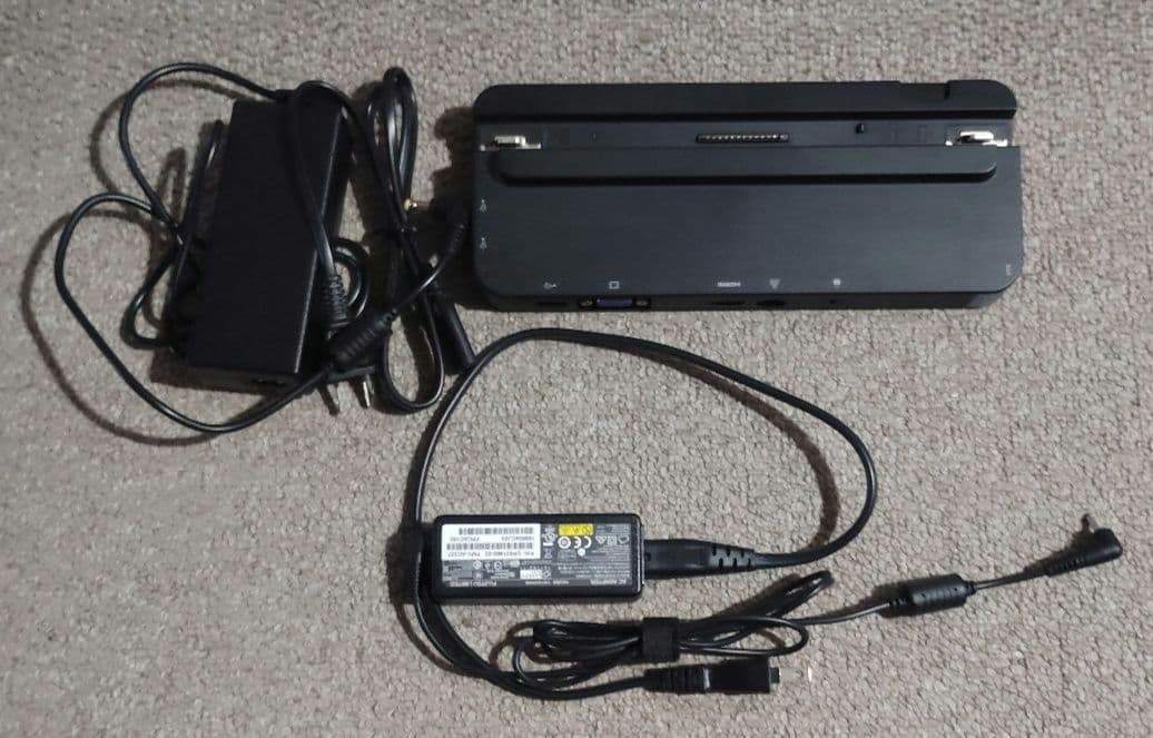 ARROWS Tab Q508128GB 防水 Office2021付 美品