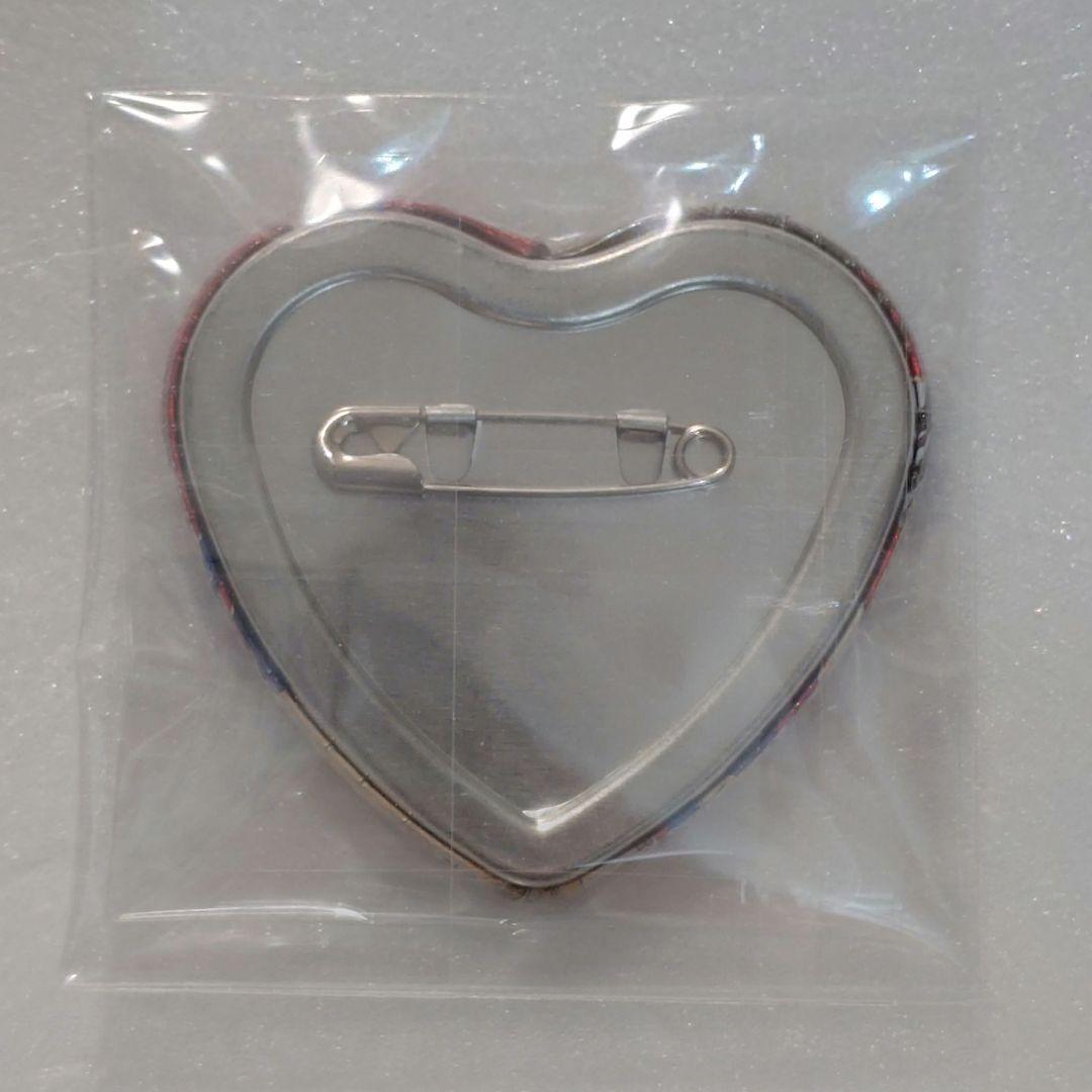 d*2様 新テニスの王子様　ジャンプショップ限定　バレンタイン　ハート缶バッジ