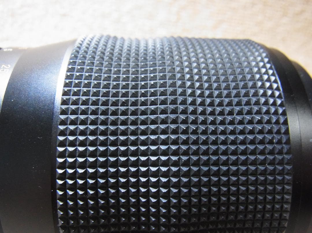 Carl Zeiss Sonnar 2.8/135mm T*ツァイス単焦点レンズ