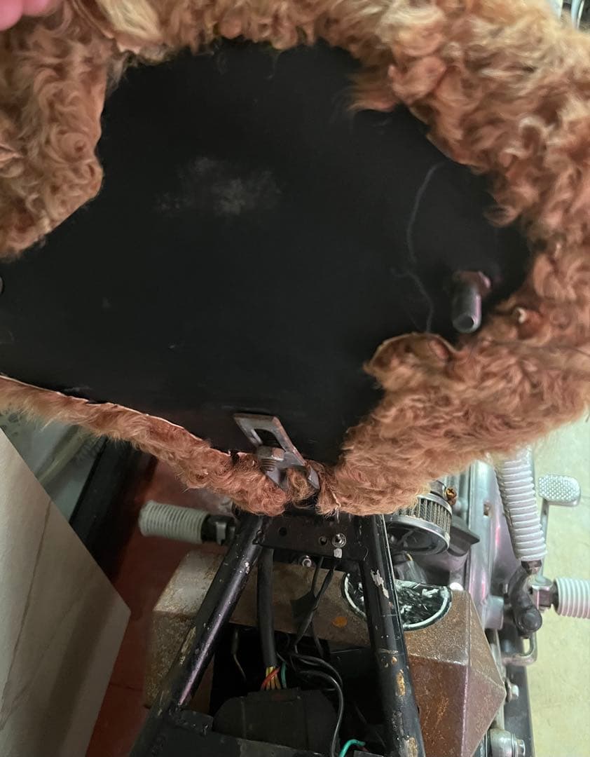 羊毛　シート　ハーレー　xs650 sr400 パン　ショベル　wl