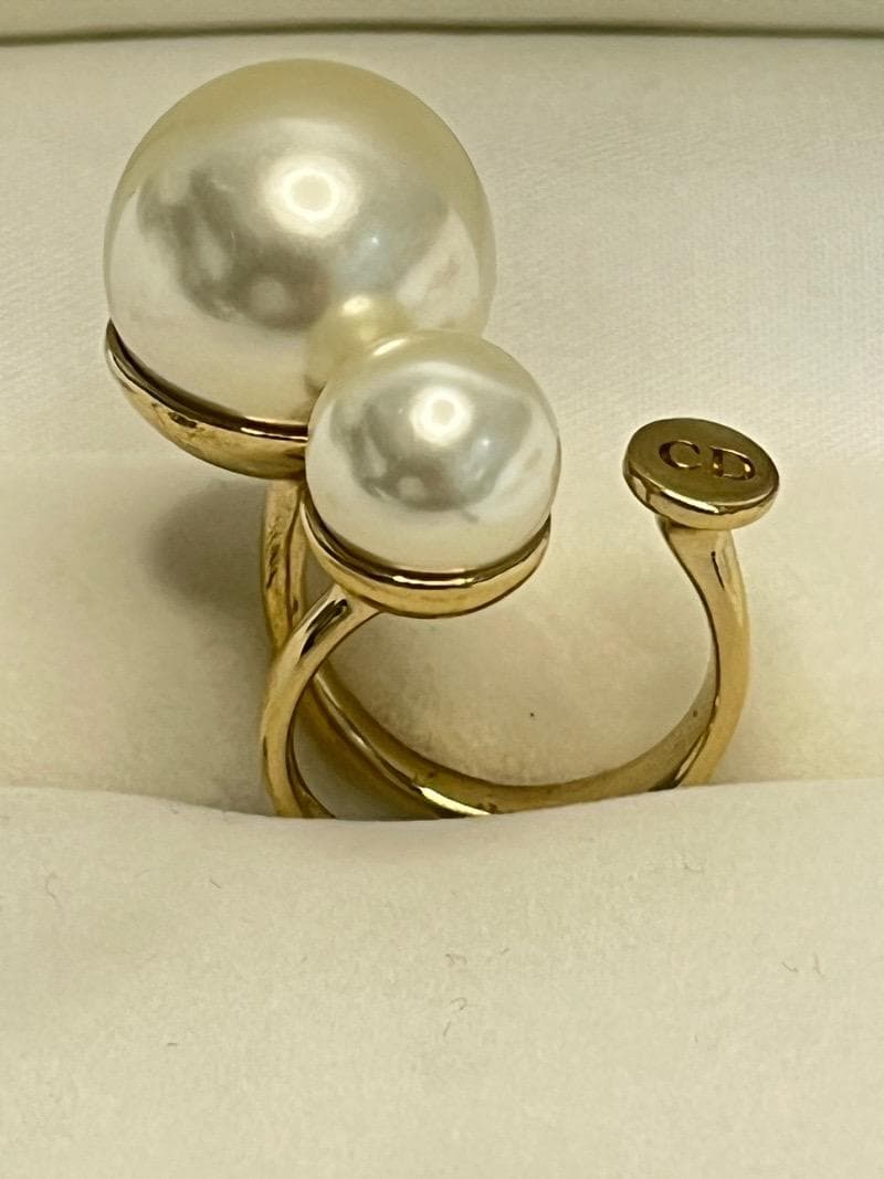 Dior ディオール フェイクパール リング