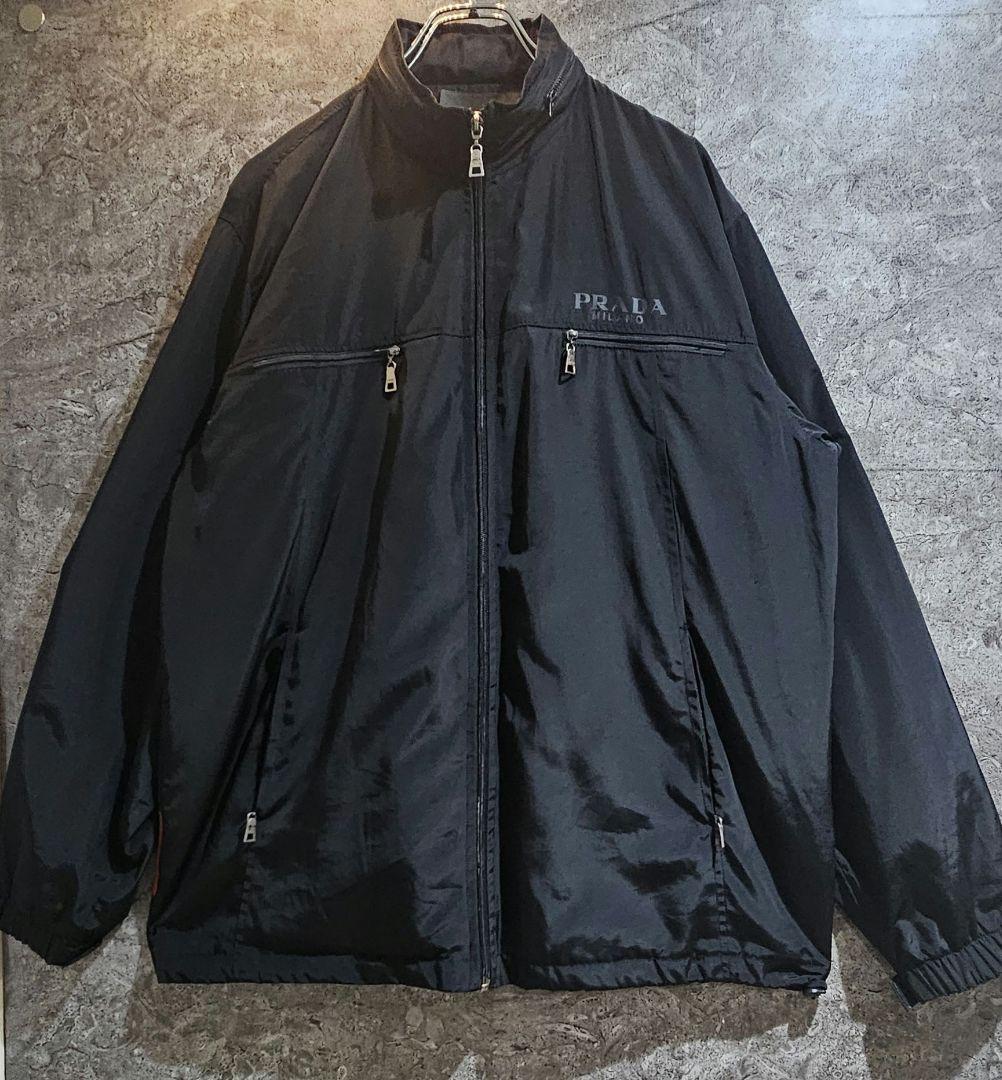 【 PRADA 】 プラダ バックプリント ロゴ ナイロンジャケット パーカー付