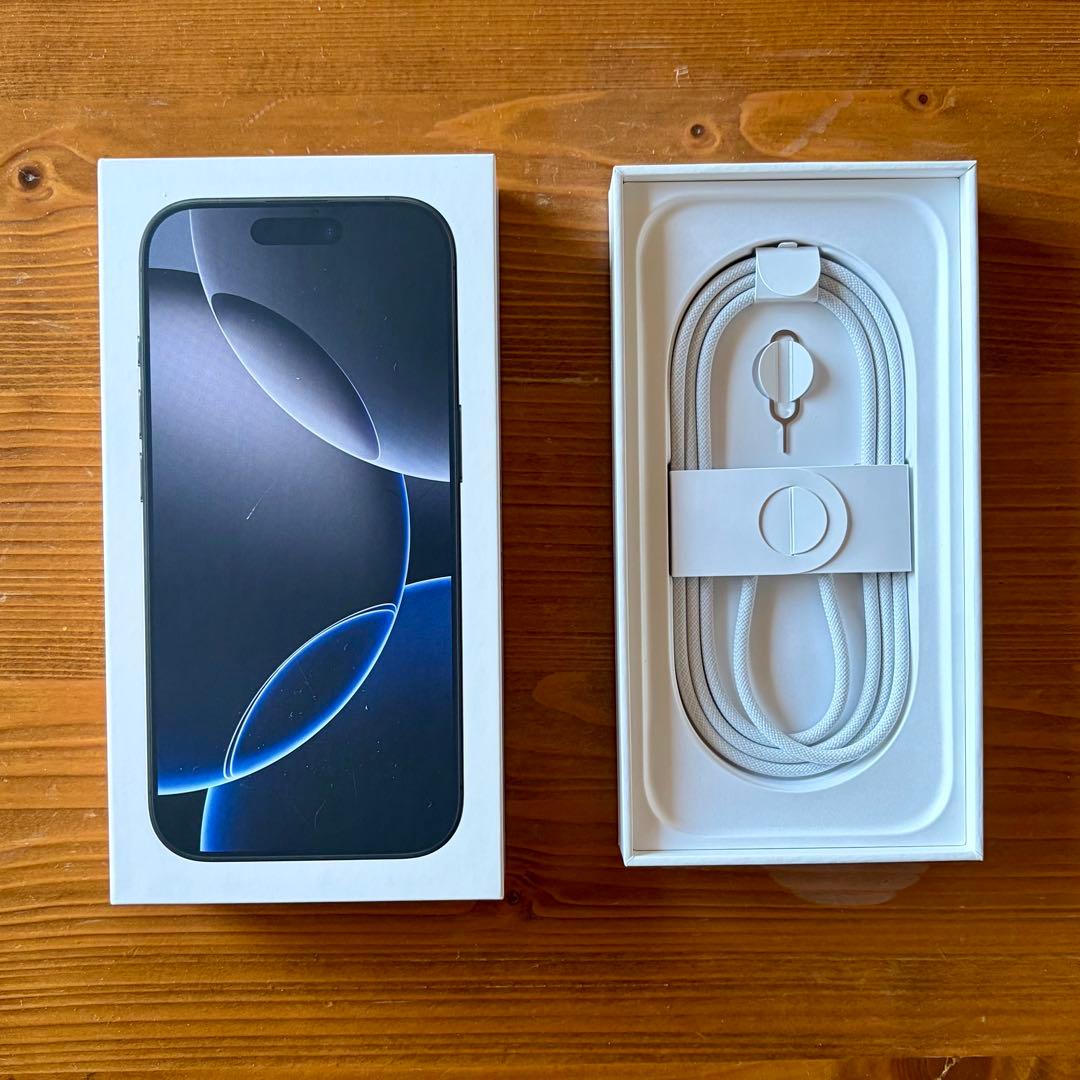 iPhone 16 Pro 128GB ブラックチタニウム