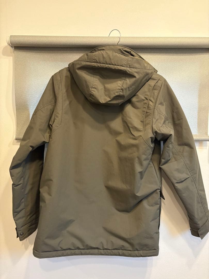 patagonia イスマスパーカー　Sサイズ