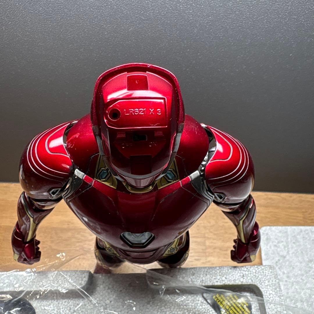 ホットトイズ アイアンマン マーク50