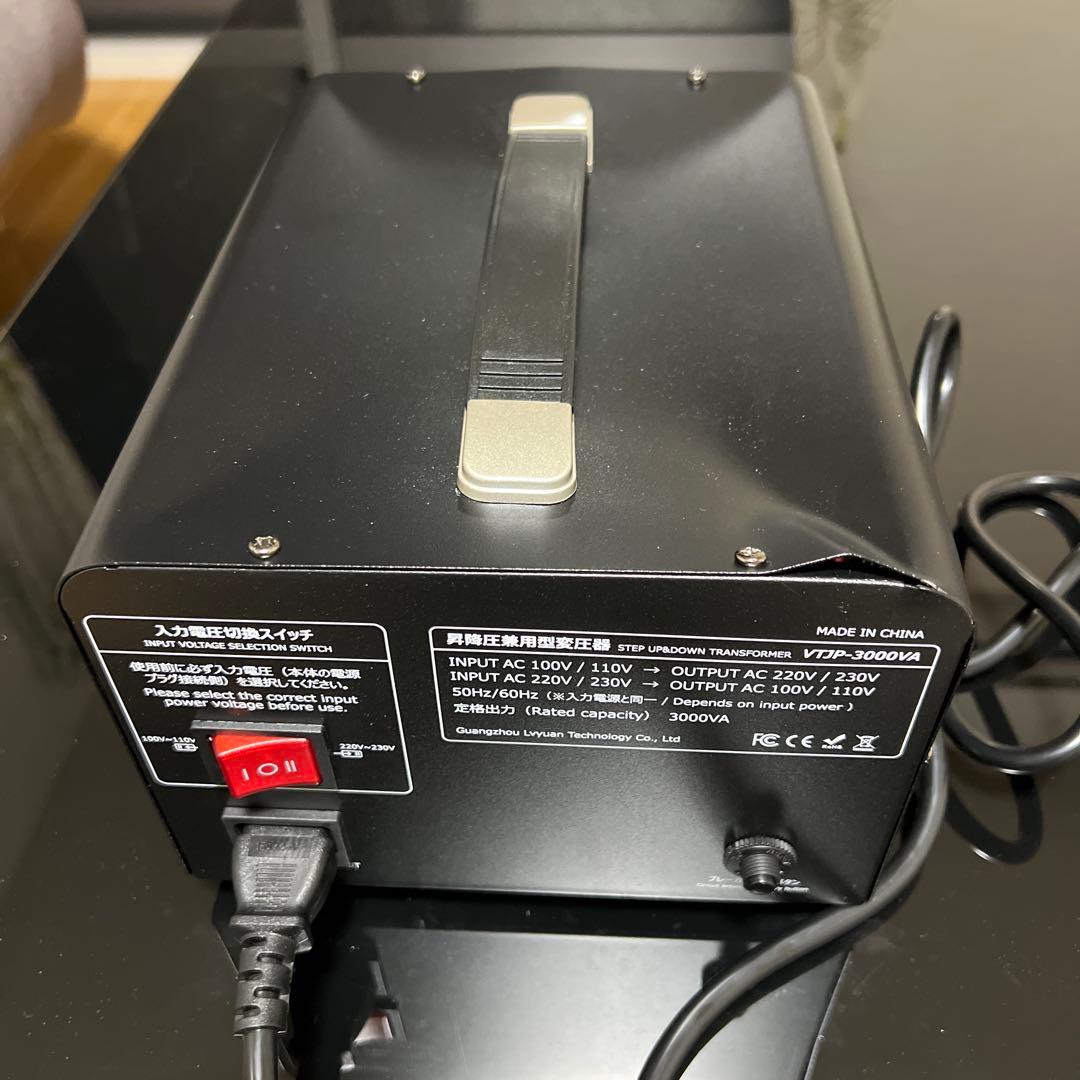 VTJP-3000VA 海外国内兼用変圧