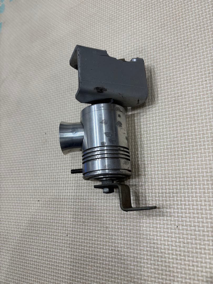 カプチーノ　ブローオフバルブ　EA11R