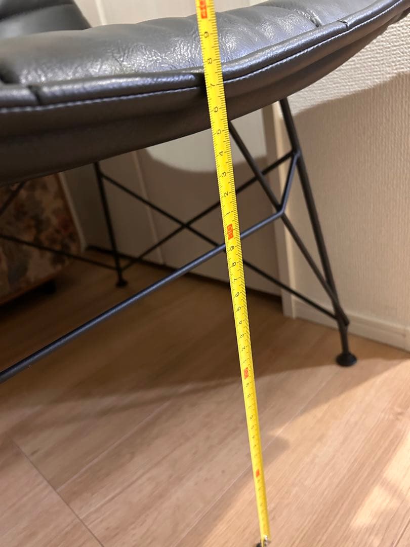 デザイナーズチェア ブラック レザー調 モダン 1人掛け