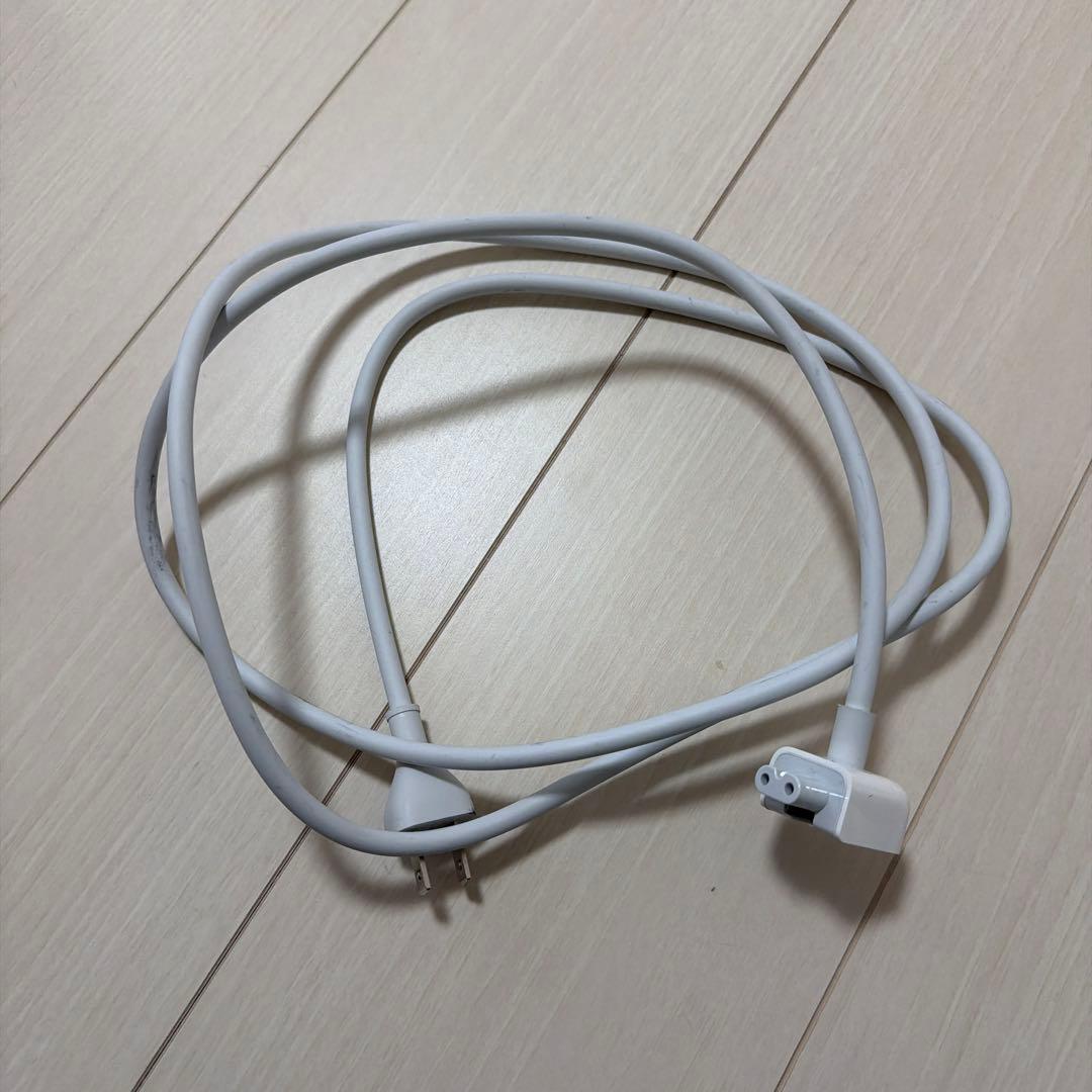 MacBook Air 13 2014 /i5/4GB/128GB/充放電111