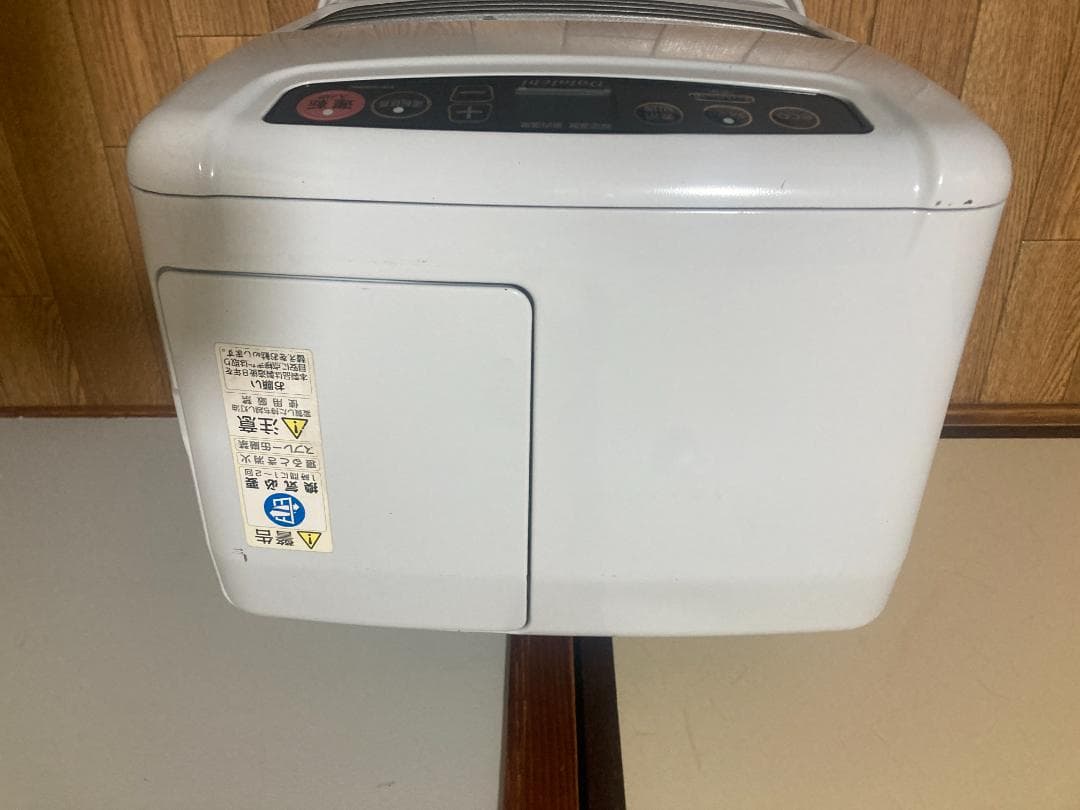 ★美品★5.0L■2022年製 ダイニチ　石油 ファンヒーターFW-3222NC