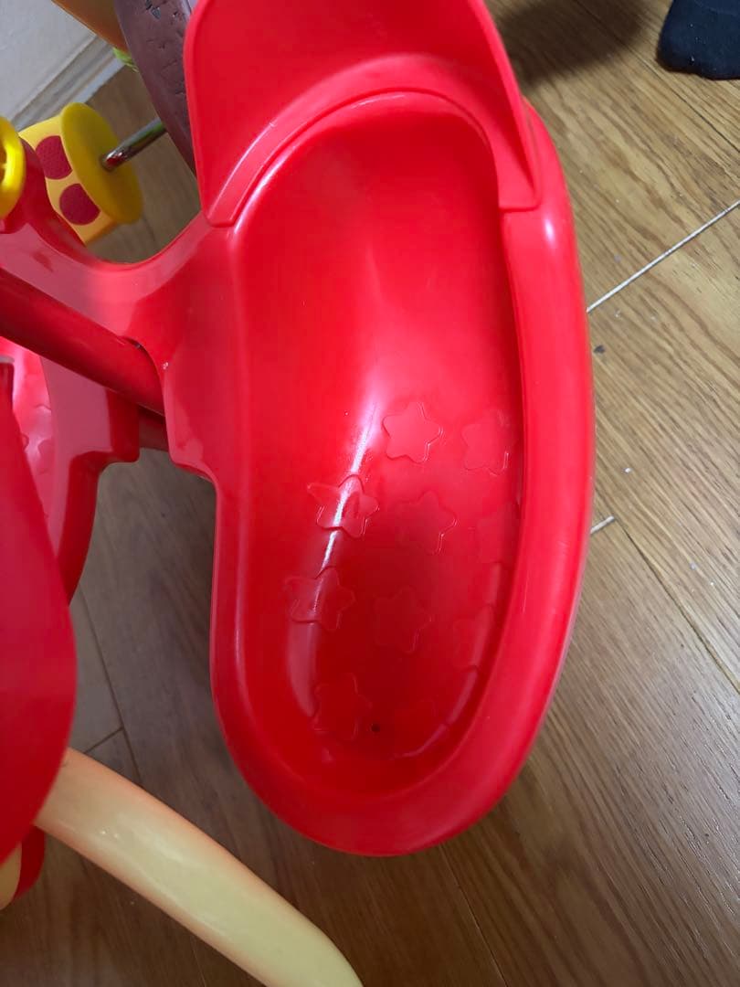 【美品】アンパンマン 三輪車 それいけ！アンパンマン デラックスII レッド 赤