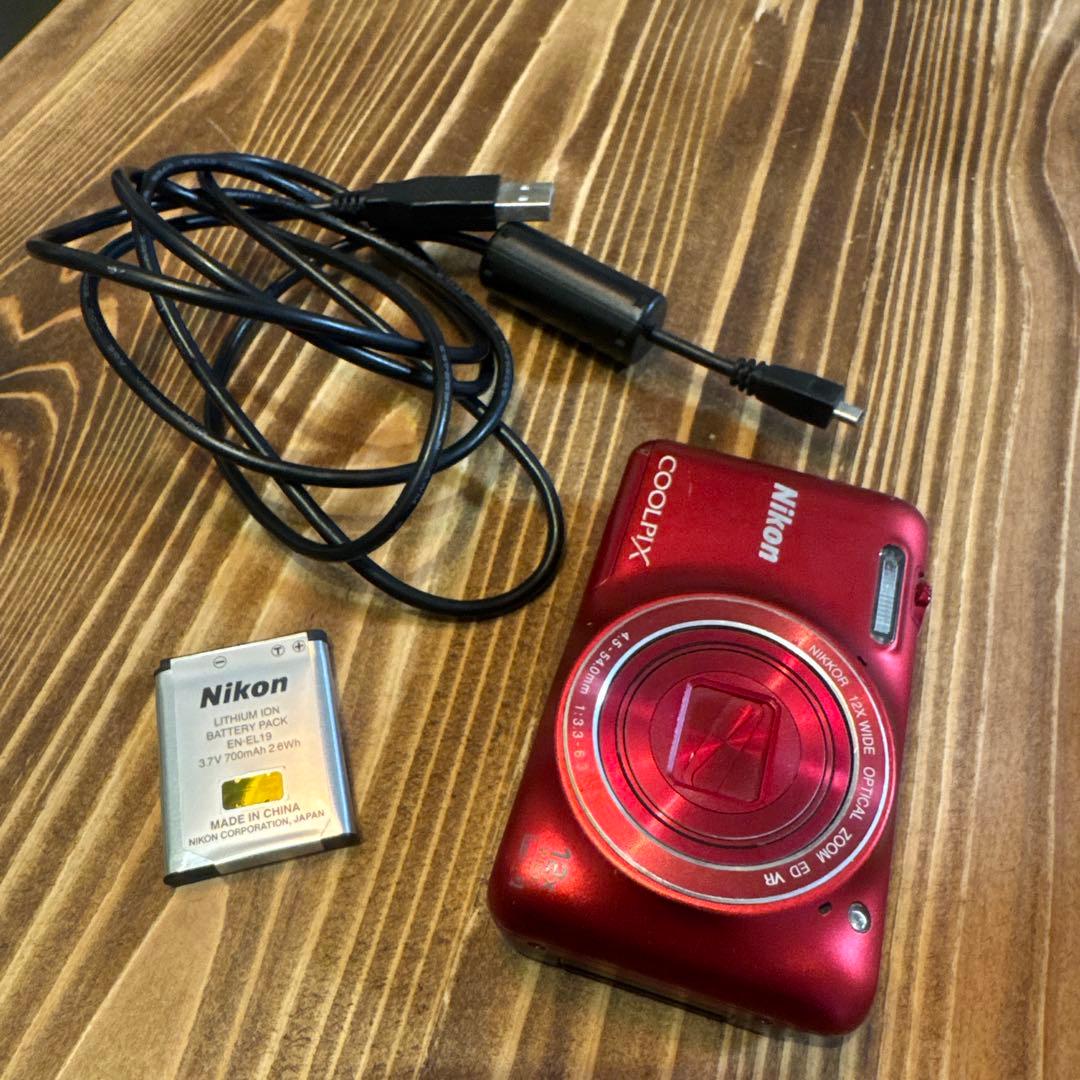 Nikon COOLPIX s6600 レッド 12x デジタルカメラ　赤