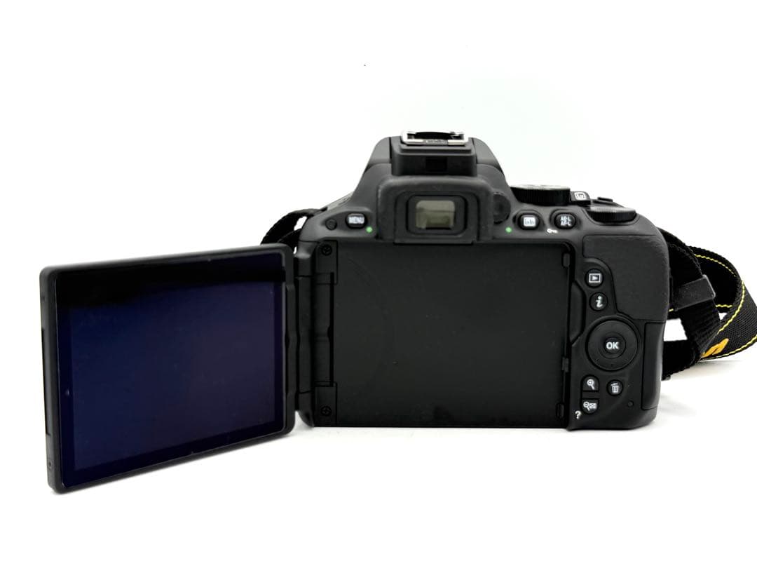 【完動品】Nikon D5500 18-140mm VRレンズキット 動作確認済