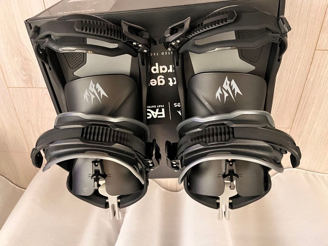 スノーボード Jones Mercury FASE M Stealth Black