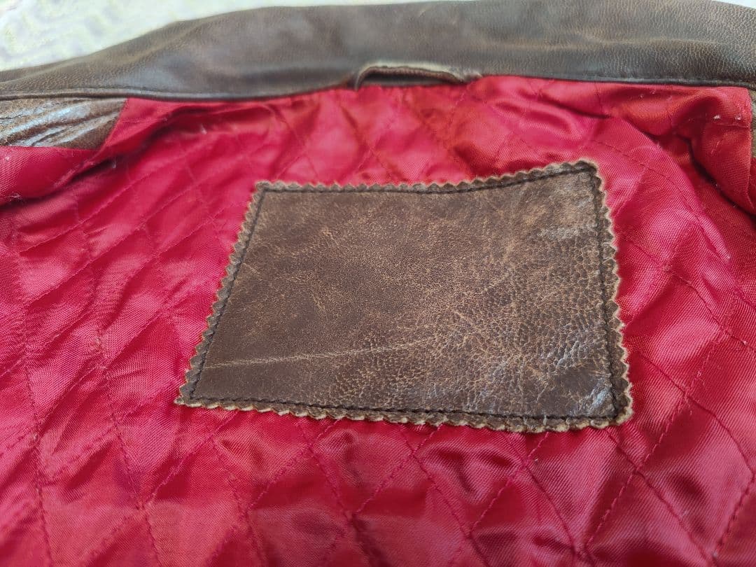 ユニクロ　レザージャケット　数量限定品　羊革