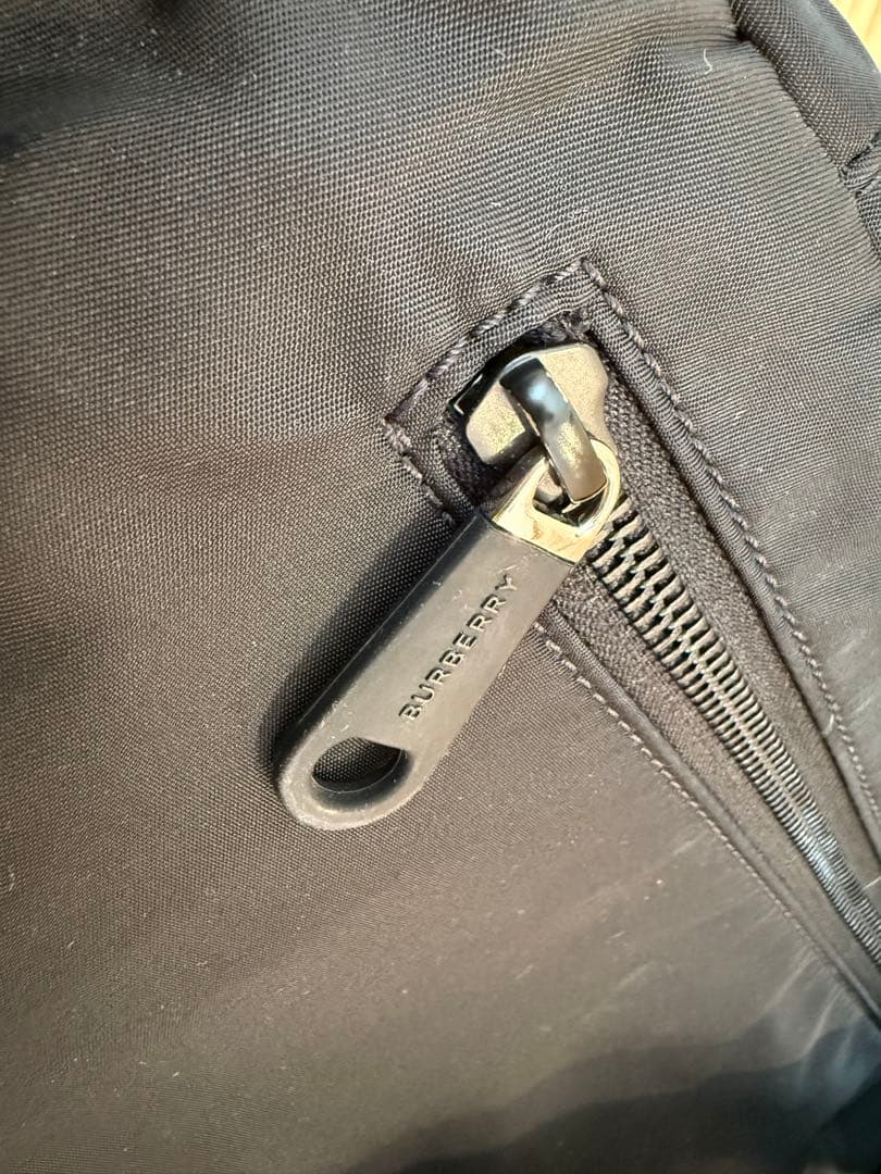 kwBURBERRY ボディバッグ・ウエストポーチ　ショルダーバッグ