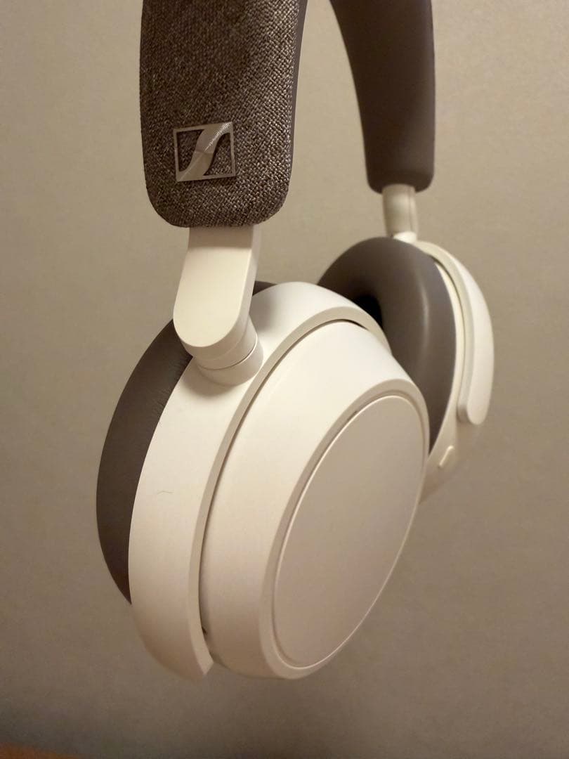 Sennheiser Momentum 4 ワイヤレスヘッドホン