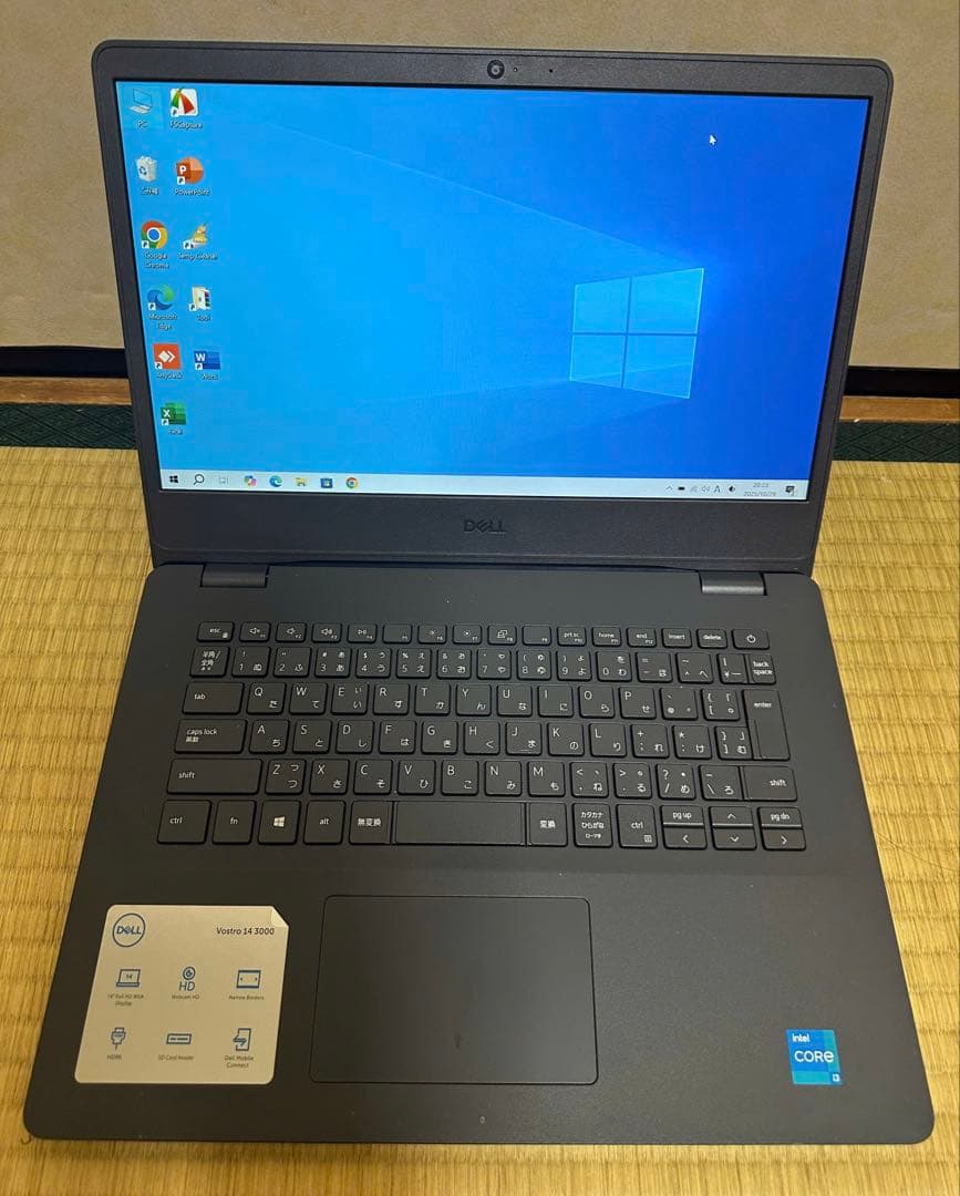 Dell Vostro 3400. Core i3-1115G4. メモリ8gb
