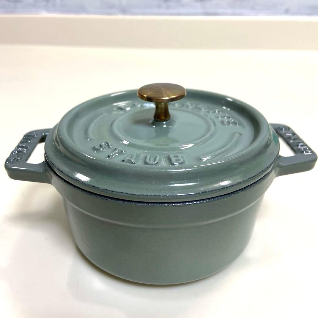 【美品】ストウブ　ピコ　ココット　ラウンド10cm 両手鍋　ホーロー鍋
