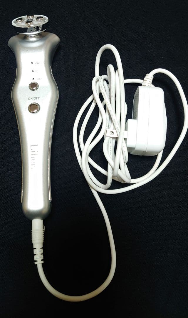 リベラータ ララルーチュRF シルバー美顔器