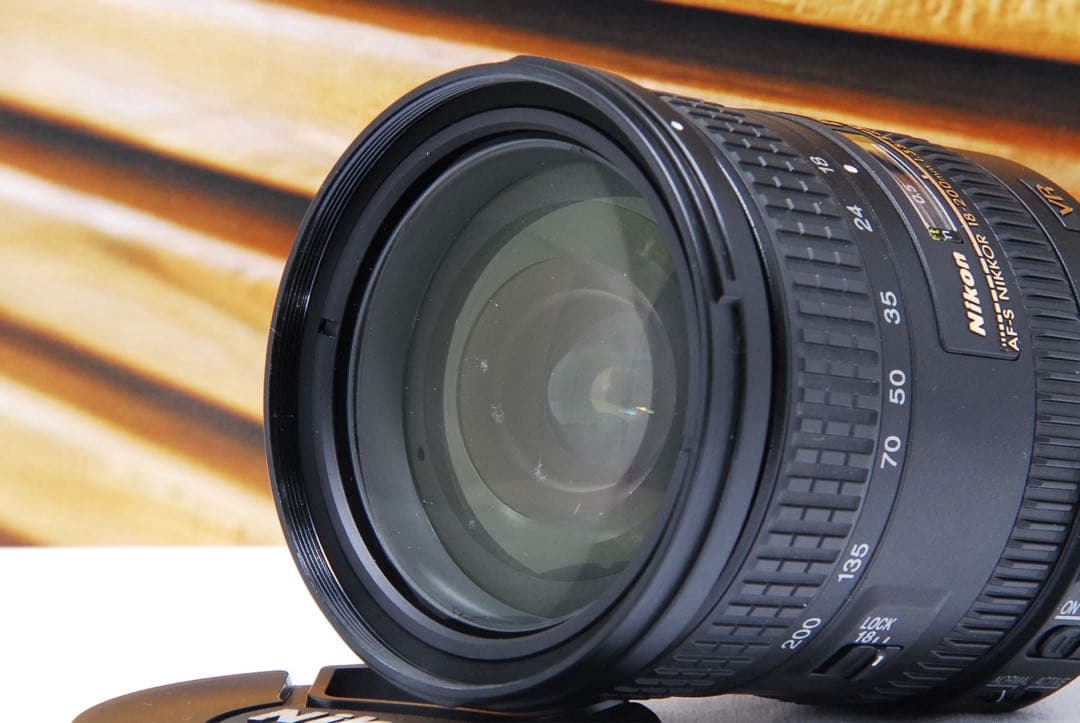 ニコン Nikon D7000 一眼レフ 18-200mm元箱付き　初心者