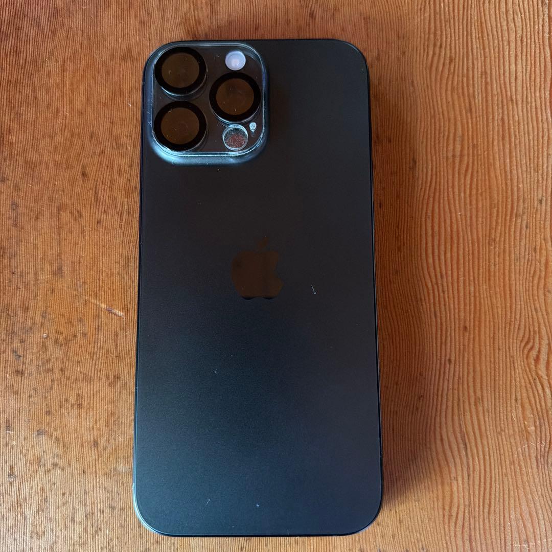 iPhone 16 PRO MAX 256GB ブラックチタニウム