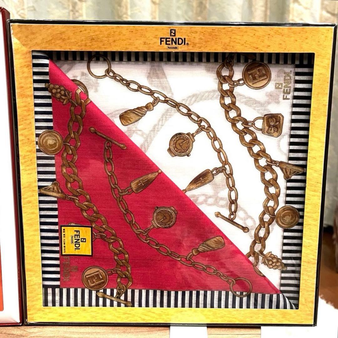 ✨新品✨CELINE セリーヌ（3枚） FENDI フェンディ（2枚）ハンカチ