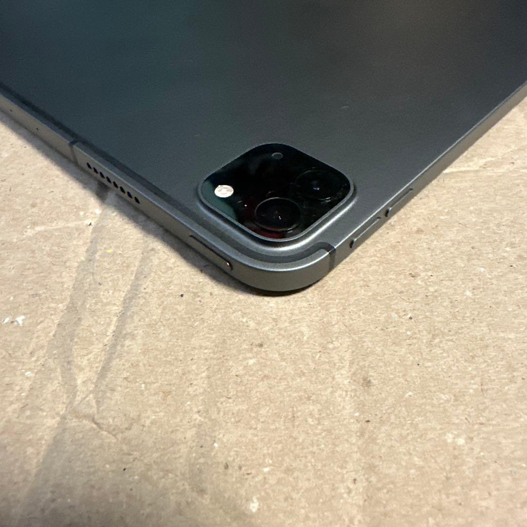 と*★様 iPad Pro 11インチ 第3世代 256GB バッテリー100%