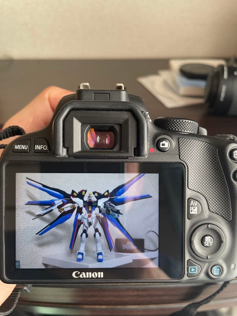 デジタルカメラ Canon EOS Kiss X7