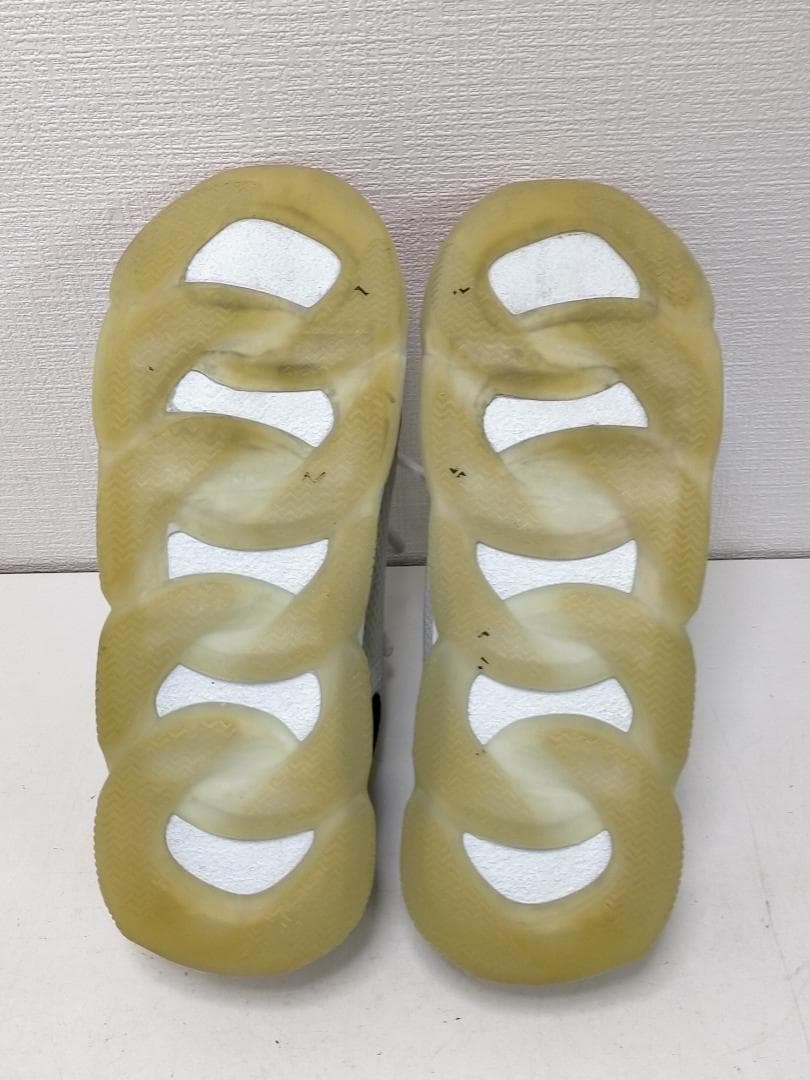 ヴェルサーチ　チェーンリアクション スニーカー 白×灰色 　251121-7Y